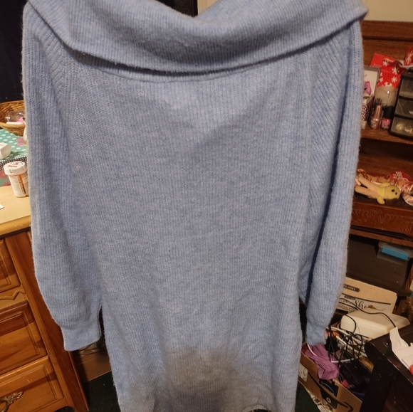 H&M off-the-shoulder Body can Dress - Picture 3 of 4